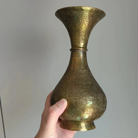 💥  HOST PICK 🔥1800's Mamluk Revival Vase - Picture 2 of 8